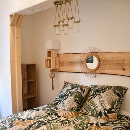 Le Cabanon H24,Atypique,Cosy,Port,Plage,Wifi,Netflix La Seyne-sur-Mer Exterior foto